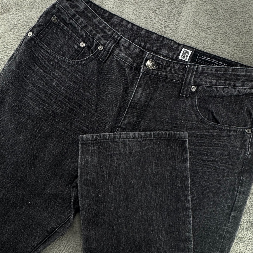 Marc‎ Ecko Cut & Sew Mens 38 Straight Leg Black Denim Jeans Embroidered Pockets